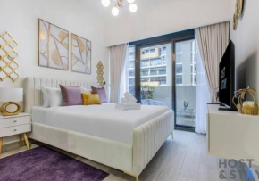 Cozy Studio in Azizi Rivera, MBR - Host & Stay